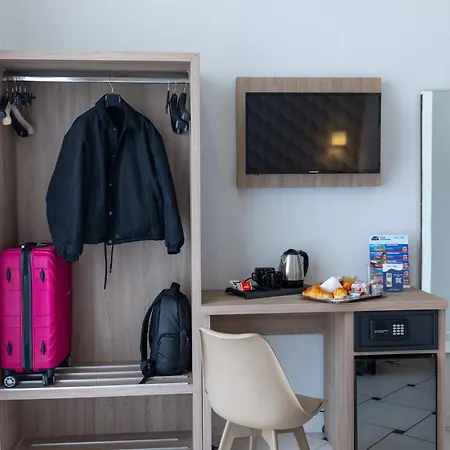 Forever נאפולי