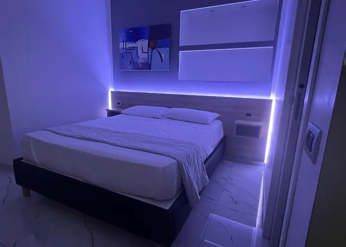 Forever Alojamento de Acomodação e Pequeno-almoço Nápoles